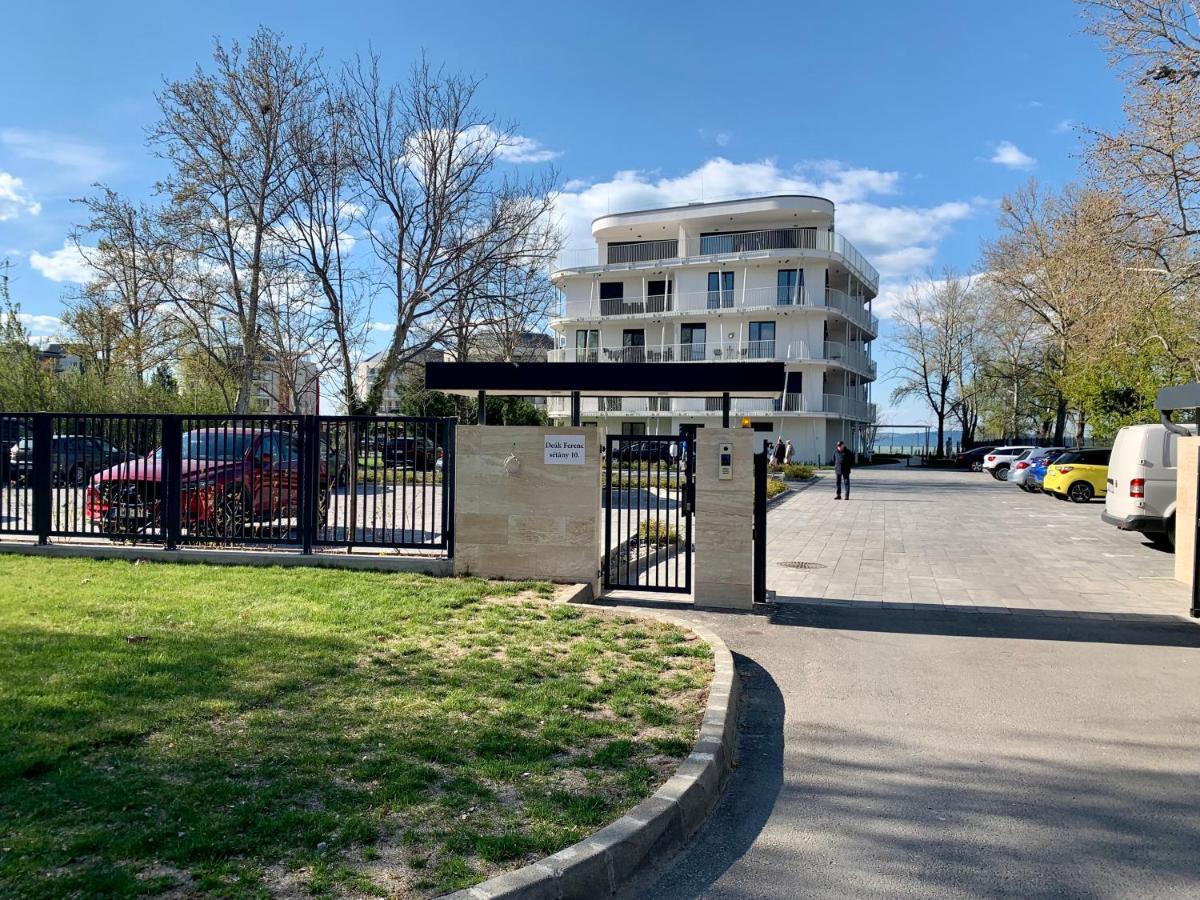 South Part Silverbeach Шиофок Экстерьер фото